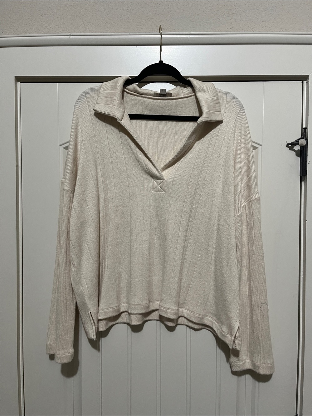 LOFT Cream Ribbed Collared Pullover Sweater